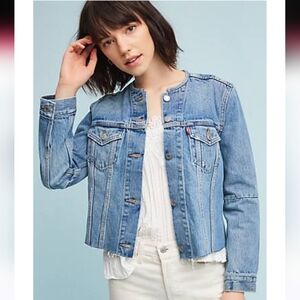 Levi's Altered Trucker Jacket Collarless Raw Hem Blue Denim Jacket Sz S